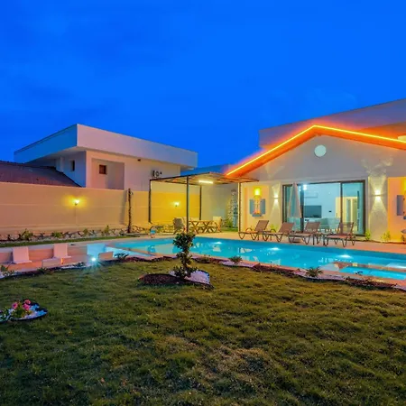 Villa Ader Doga Villalari 8